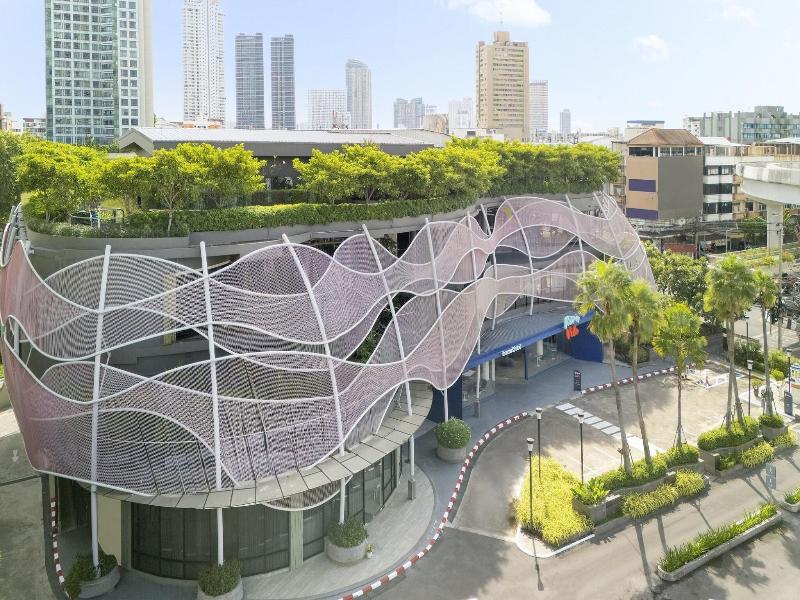 Riva Vibe Hotel Bangkok By Pcl image