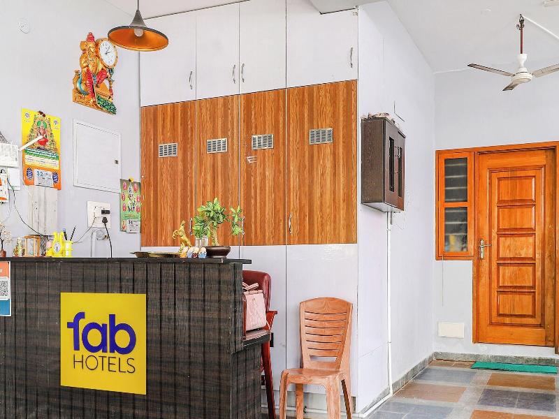 Fabhotel Hathvik Park image