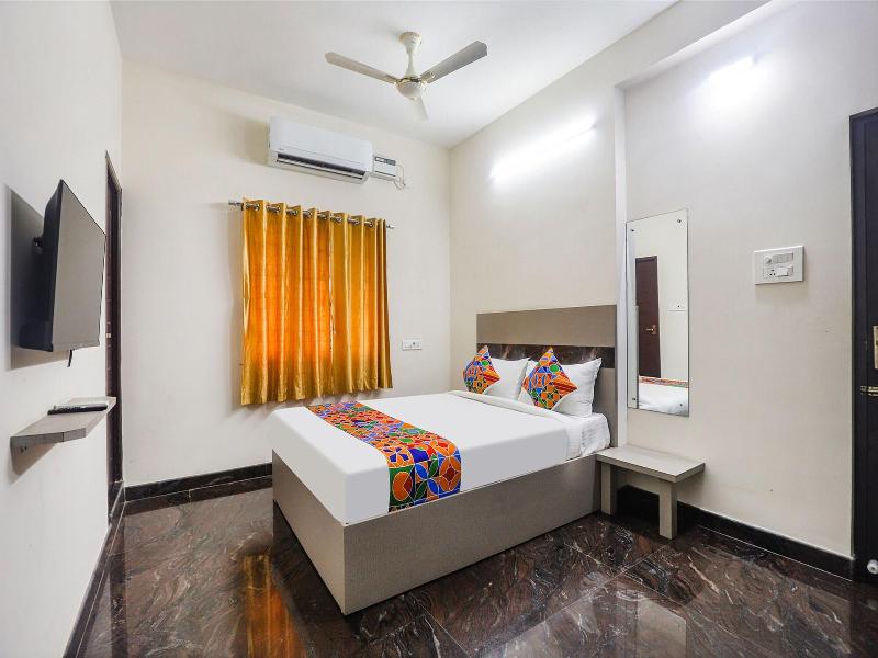 Fabhotel Vista Park image