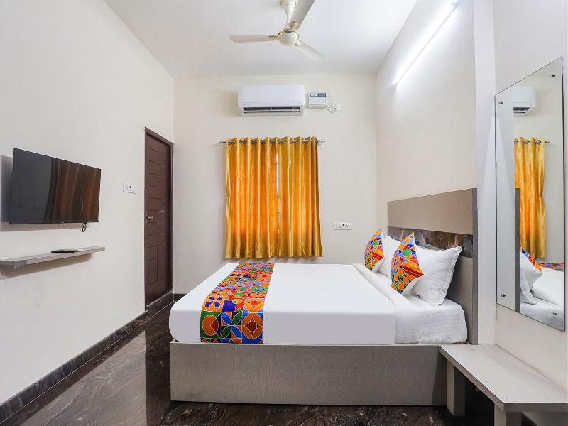 Fabhotel Vista Park image