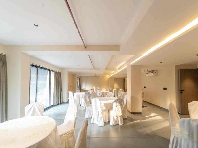 Vilmaris Luxury Hotel In Calangute image