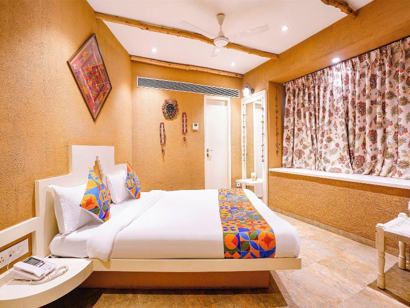 Fabhotel Mumbai Corporate Rooms Jb Nagar image