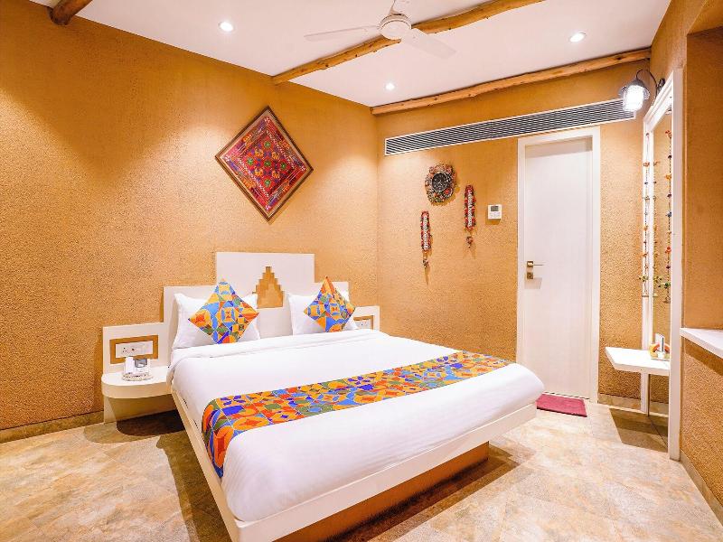 Fabhotel Mumbai Corporate Rooms Jb Nagar image