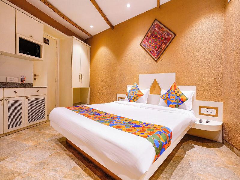 Fabhotel Mumbai Corporate Rooms Jb Nagar image