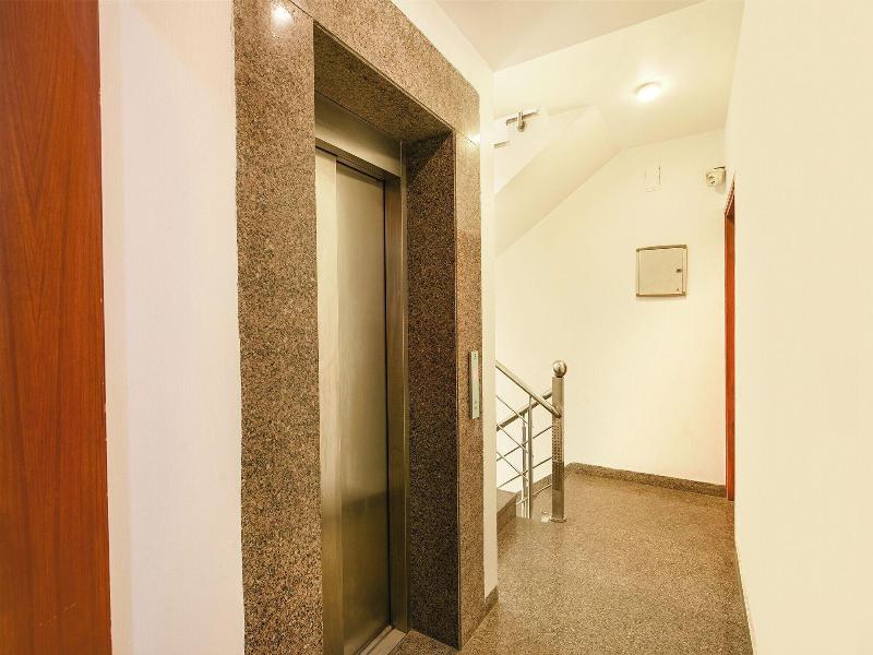 Fabhotel Silver Oak Bnb image