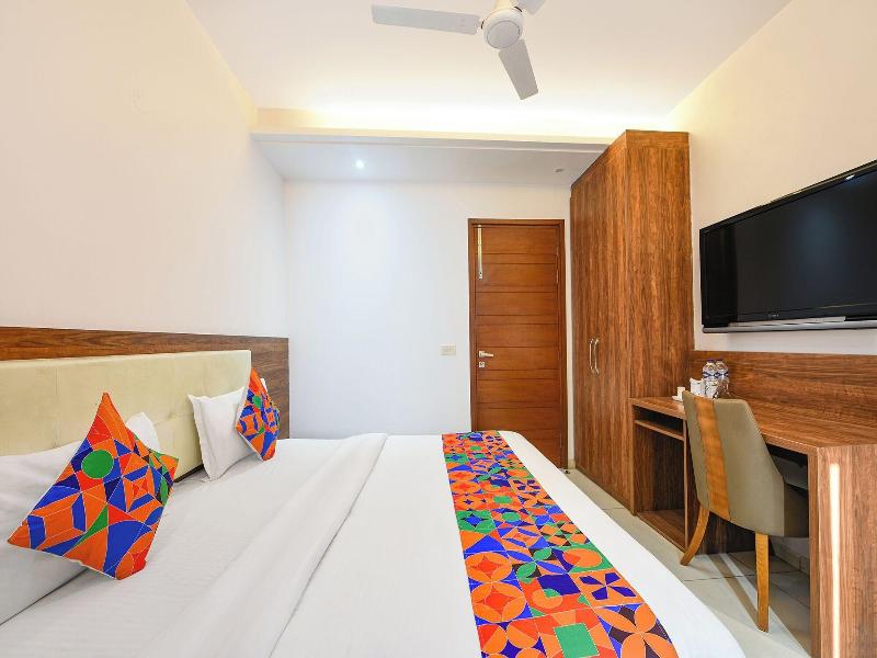 Fabhotel Silver Oak Bnb image