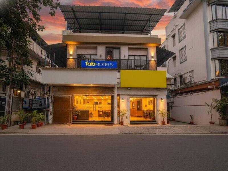 Fabhotel 24*7 Residency image