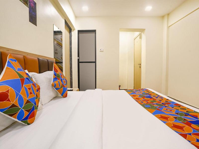 Fabhotel 24*7 Residency image