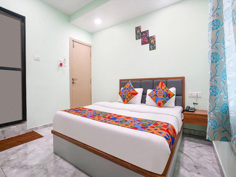 Fabhotel 24*7 Residency image