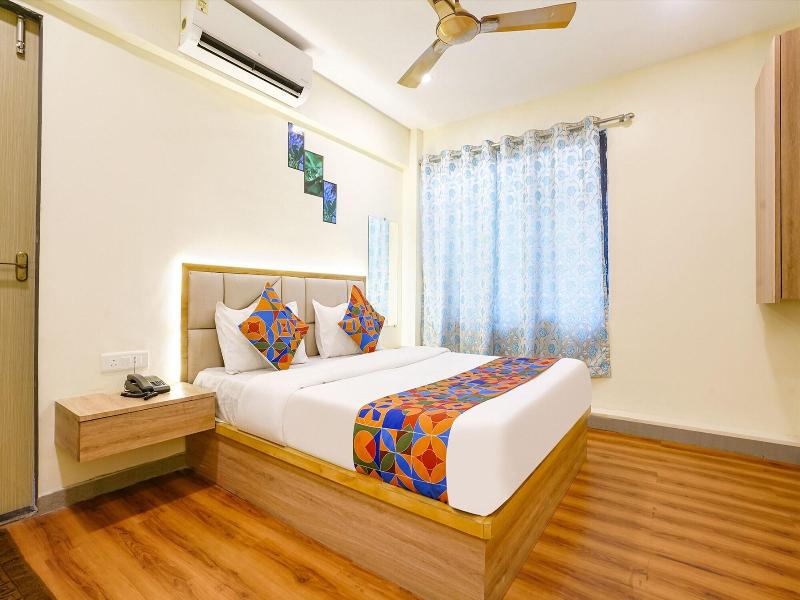 Fabhotel 24*7 Residency image