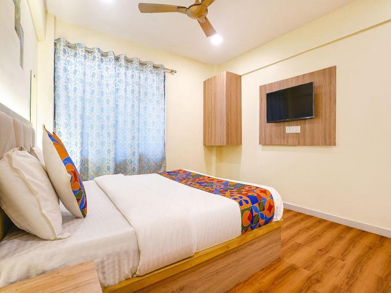 Fabhotel 24*7 Residency image