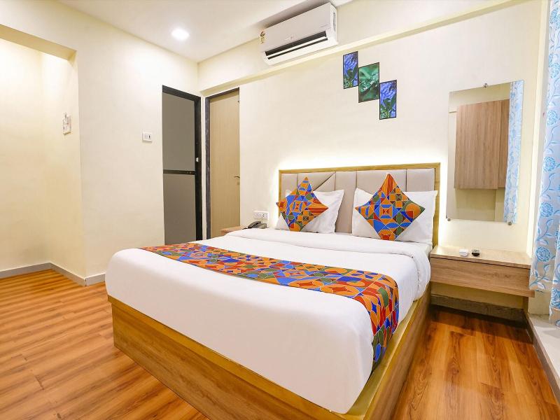 Fabhotel 24*7 Residency image