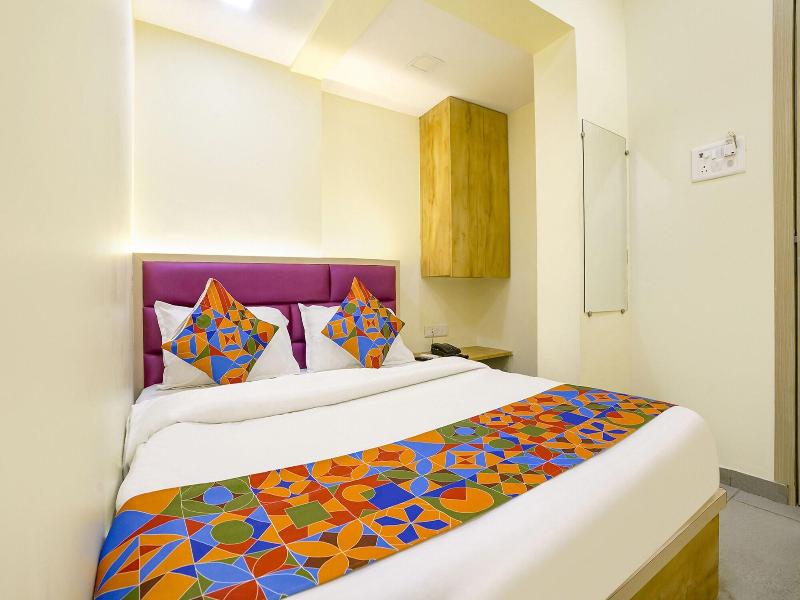 Fabhotel 24*7 Residency image