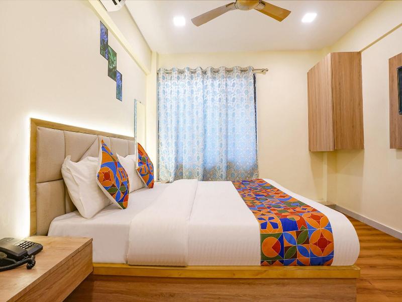 Fabhotel 24*7 Residency image