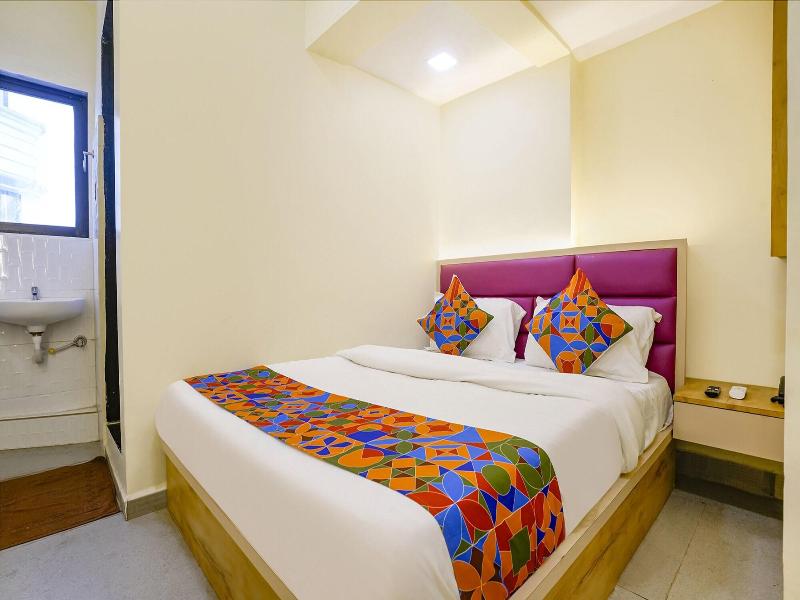 Fabhotel 24*7 Residency image