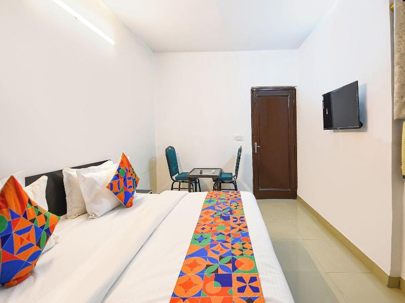Fabhotel Krishna Residency image