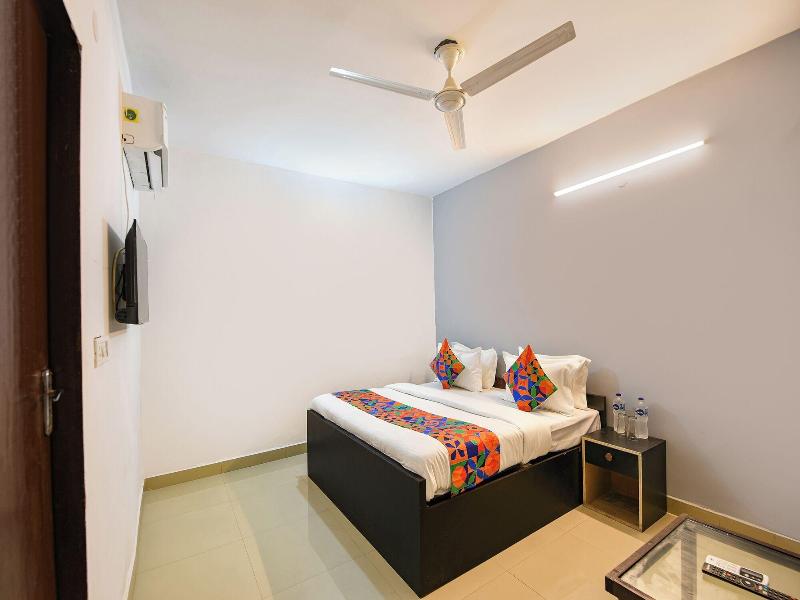 Fabhotel Krishna Residency image