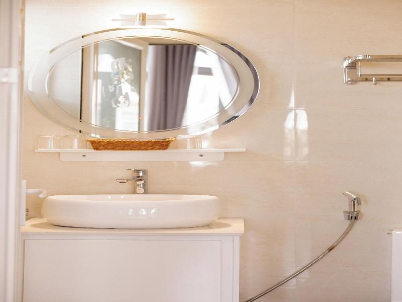 Adalia Villa & Hotel Da Lat image