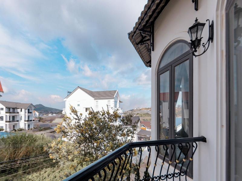 Adalia Villa & Hotel Da Lat image
