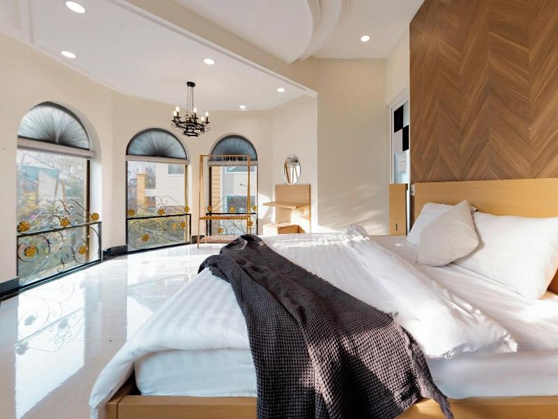Adalia Villa & Hotel Da Lat image