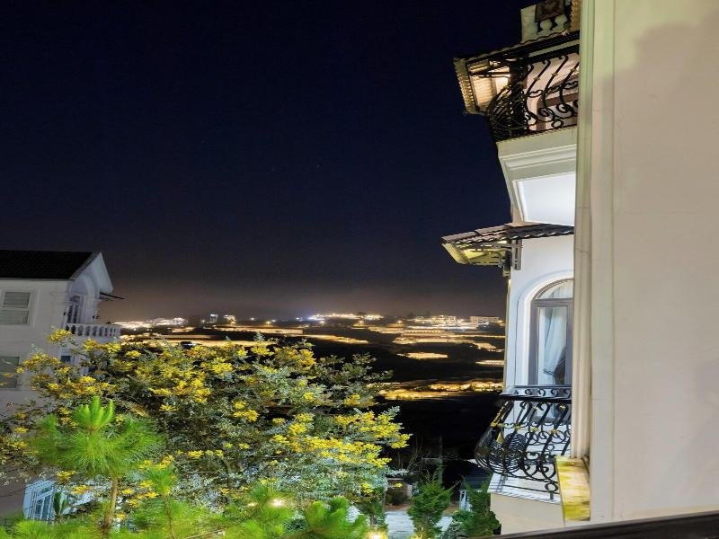 Adalia Villa & Hotel Da Lat image