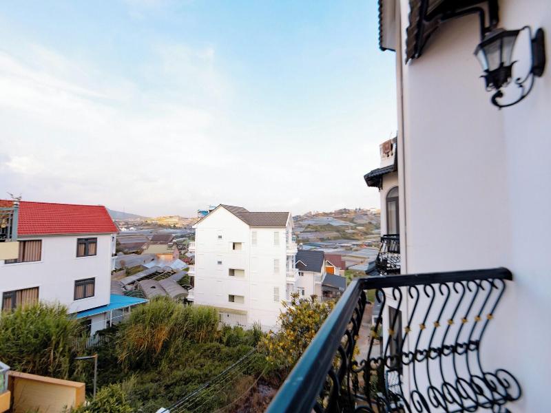 Adalia Villa & Hotel Da Lat image