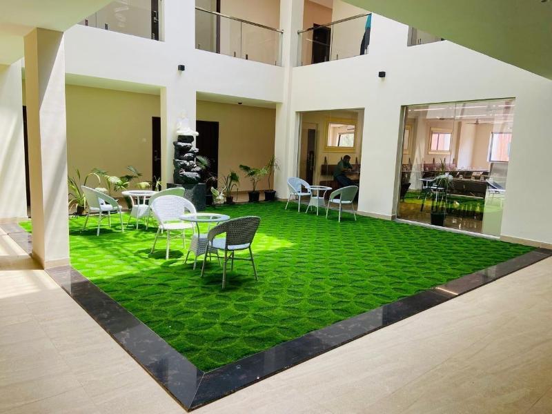 Zip By Spree Hotels Neelam Nakshatra, Kudal