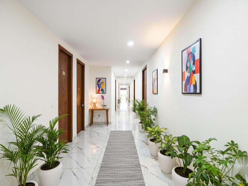 Fabhotel Evergreen image