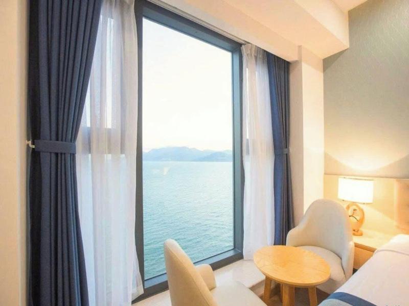 Canary Gold Hotel Quy Nhæ¡n, Beachfront image