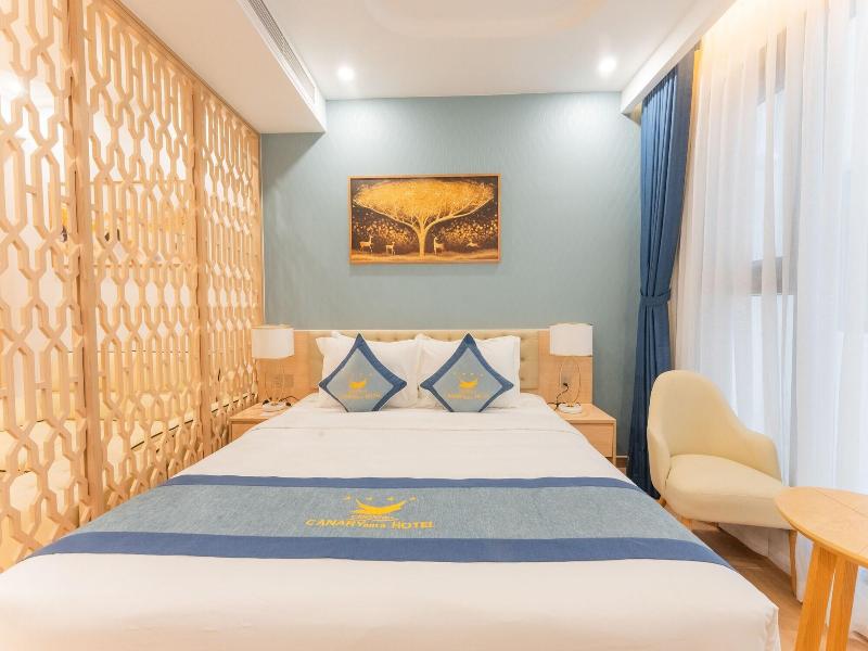 Canary Gold Hotel Quy Nhæ¡n, Beachfront image