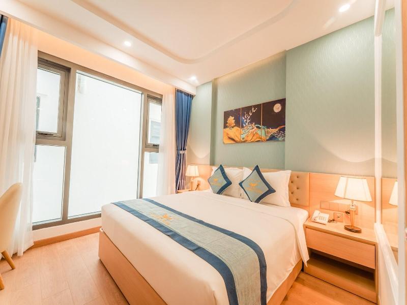 Canary Gold Hotel Quy Nhæ¡n, Beachfront image