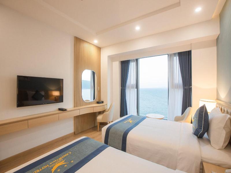 Canary Gold Hotel Quy Nhæ¡n, Beachfront image