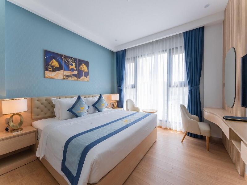 Canary Gold Hotel Quy Nhæ¡n, Beachfront image