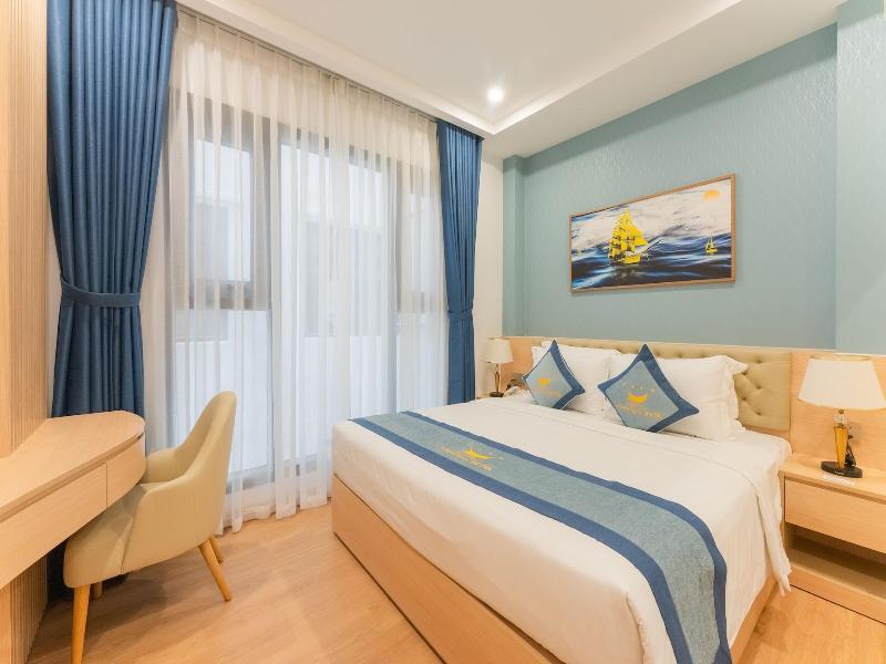 Canary Gold Hotel Quy Nhæ¡n, Beachfront image