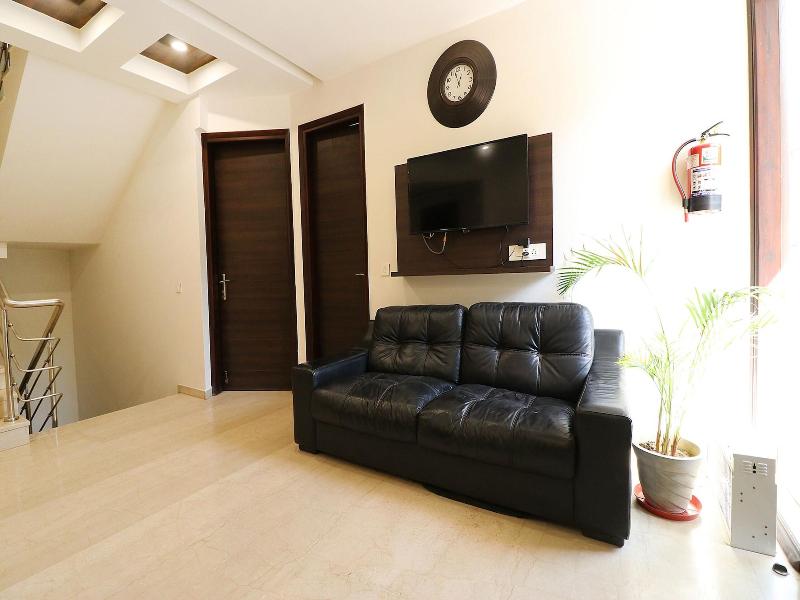 Fabhotel Oyster Villa image