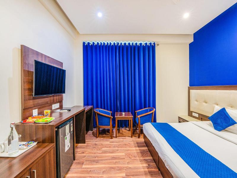 Fabhotel Oyster Villa image