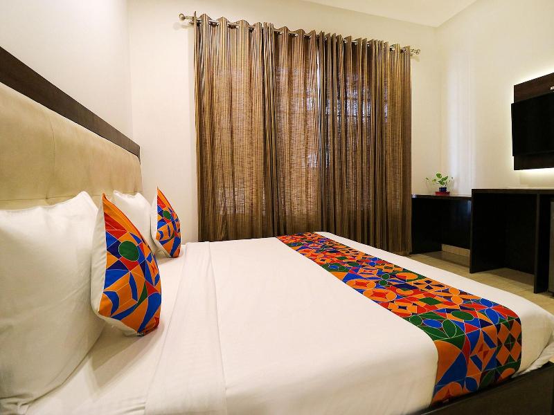Fabhotel Oyster Villa image