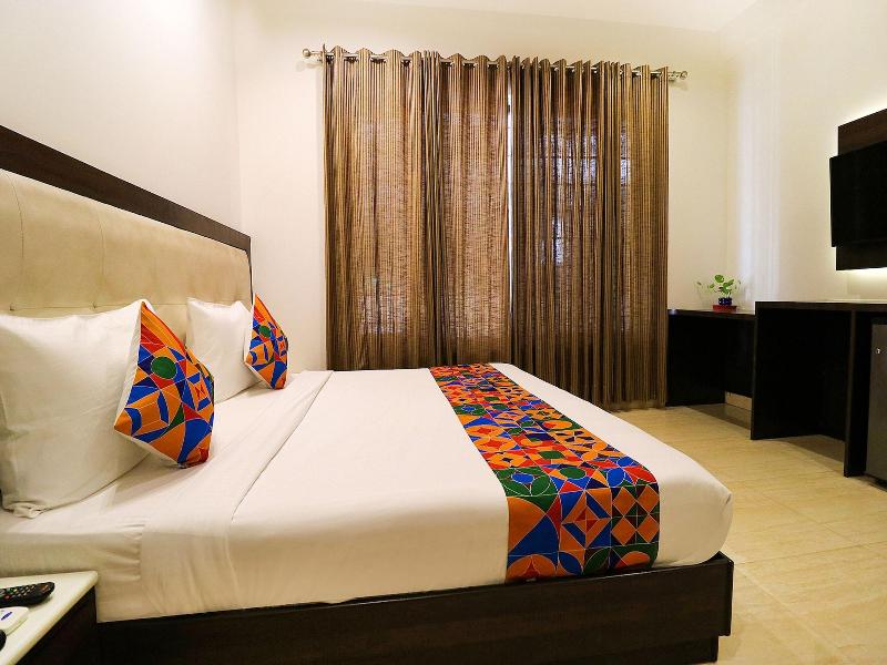 Fabhotel Oyster Villa image