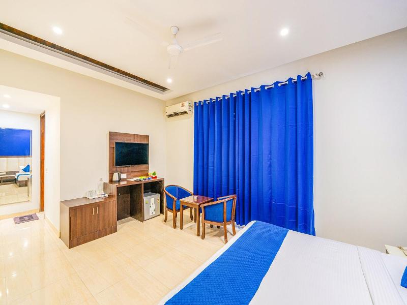 Fabhotel Oyster Villa image