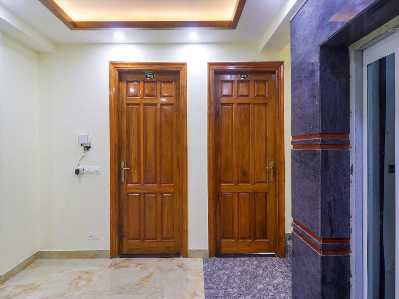 Fabhotel Star Corporate Suite image