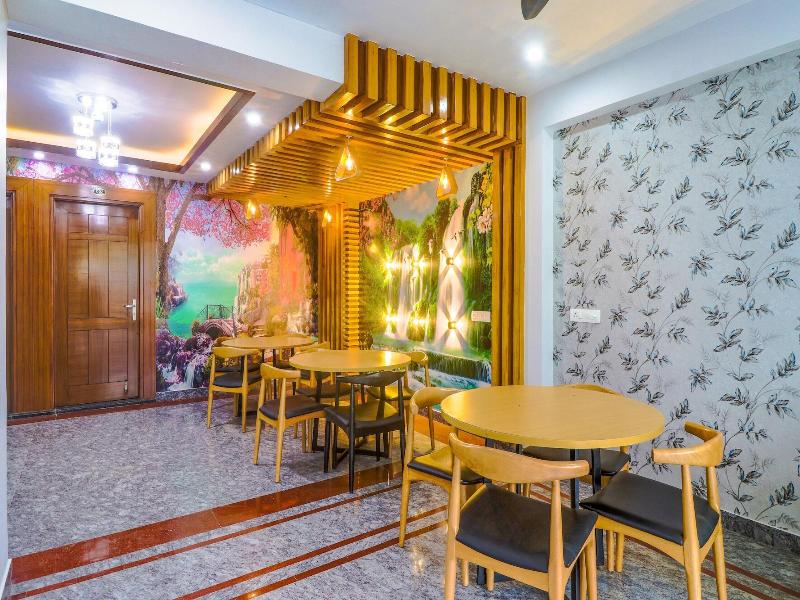 Fabhotel Star Corporate Suite image