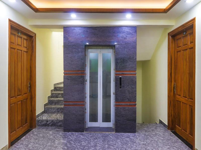 Fabhotel Star Corporate Suite image