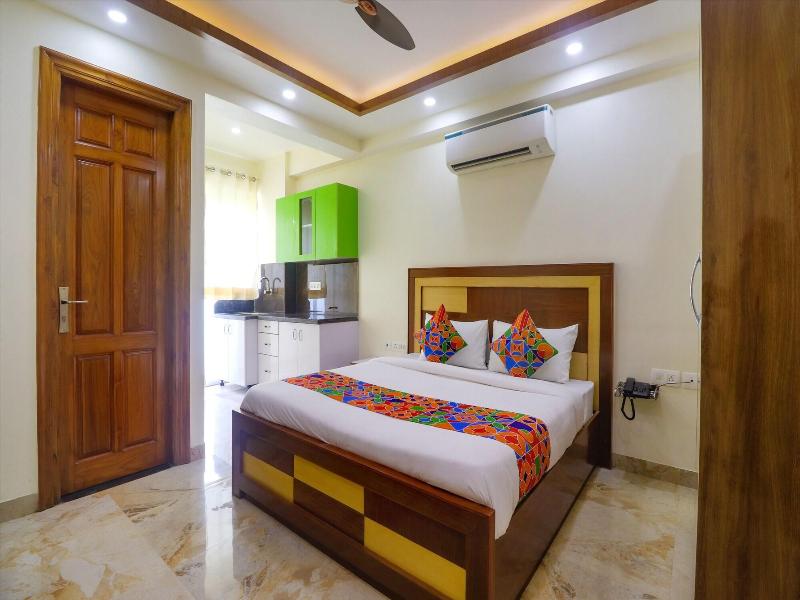 Fabhotel Star Corporate Suite image