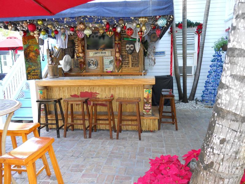 Duval Inn