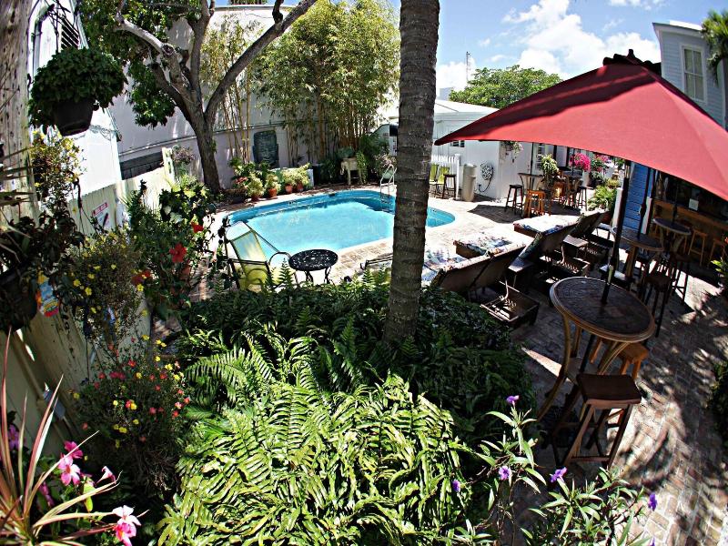 Duval Inn
