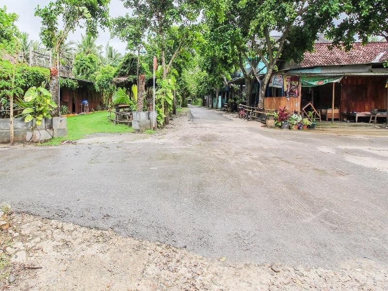 Oyo 92083 Lailik Gilang Guesthouse
