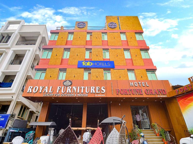 Fabhotel Fortune Grand — general view