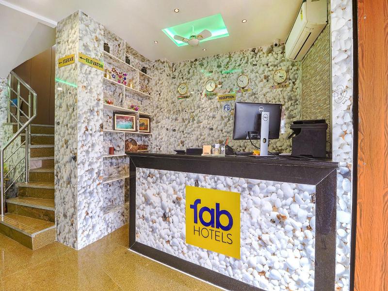 Fabhotel Fortune Grand