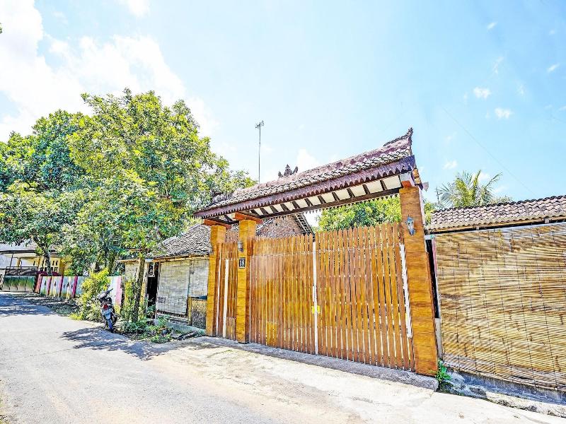 Oyo 92367 Garuda Homestay Syariah image