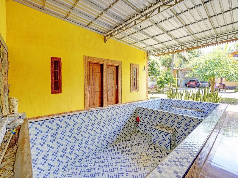 Oyo 92367 Garuda Homestay Syariah image